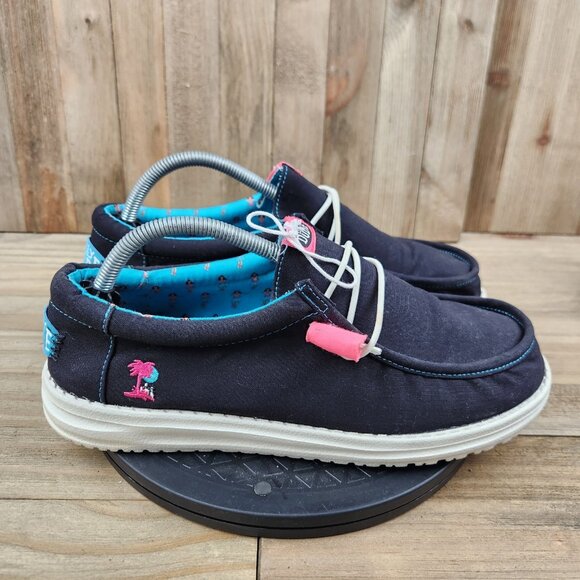 Hey Dude Wally Spring Breaker Pool Party Mens size 9 Casual Slip On Loafer Shoes - Picture 3 of 8